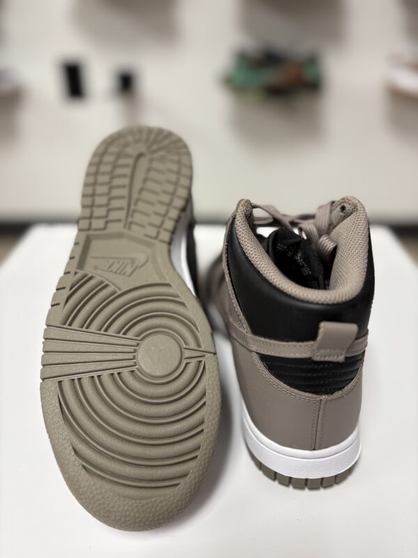 Nike Dunk High - Image 2