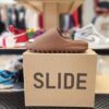 Yeezy Slides - Image 4