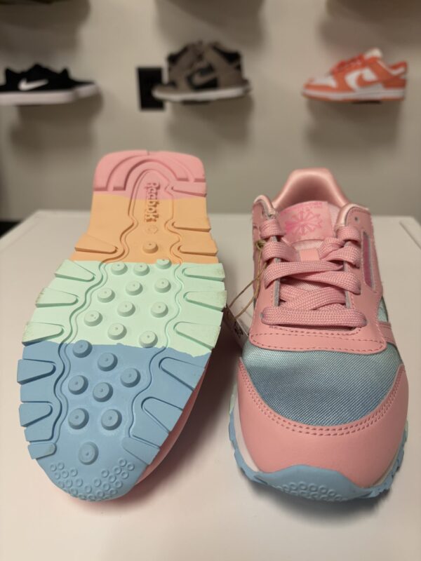 Reebok Grade School Classic Leather - Image 2