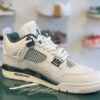 Air Jordan Retro 4 Basketball Shoes - Image 2