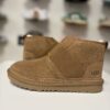 UGG Grade School Neumel 11