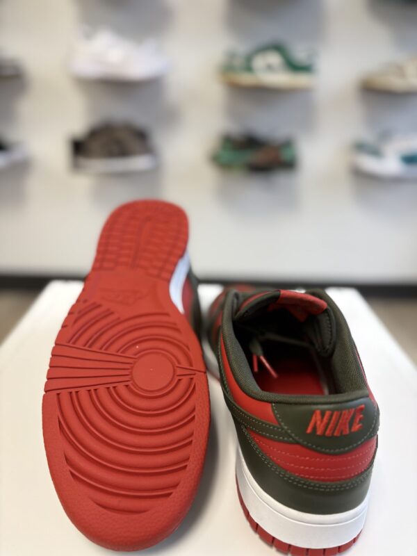 Nike Dunk Low Retro - Image 2