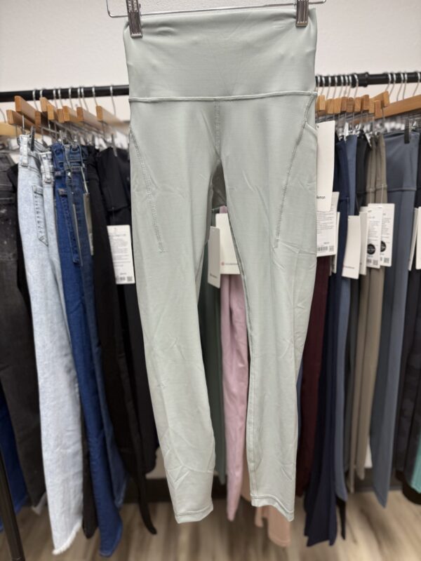 Lululemon Wunder Train HR Tight with Pockets - Image 2