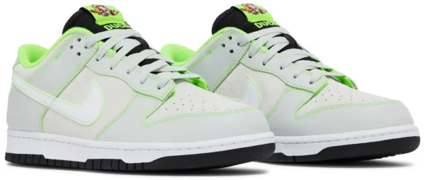 Nike Dunk Low UO P